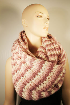 img/products/accessories/scarves/NW865PINK.jpg