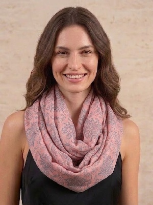 img/products/accessories/scarves/xNW688-67-1_900.jpg