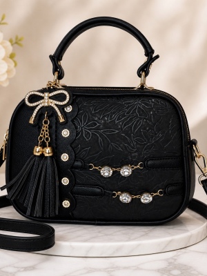img/products/handbags/xHBT0658-BLK_900.jpeg