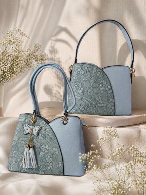 img/products/handbags/xHBT1799-LBLUE_900.jpeg