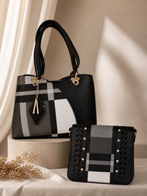 img/products/handbags/xHBTO622-BLK_900.jpeg
